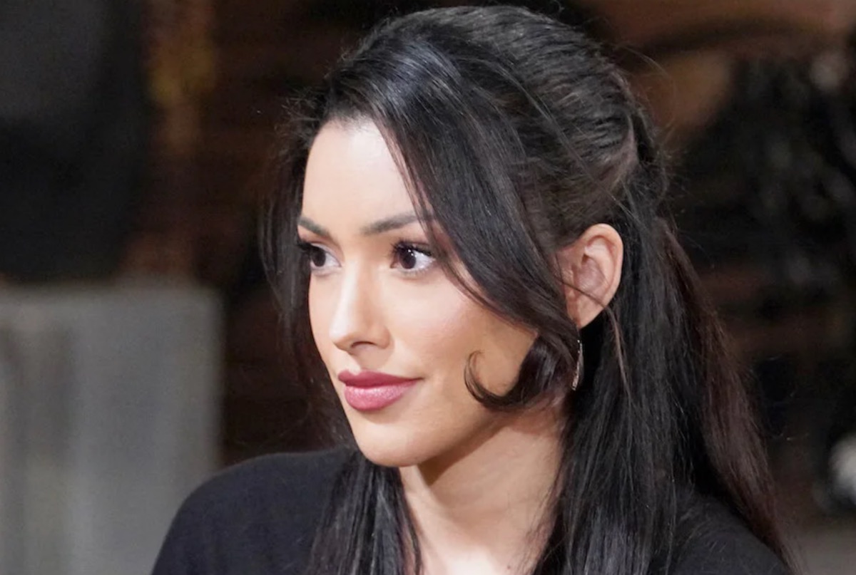 YR Zuleyka Silver 12