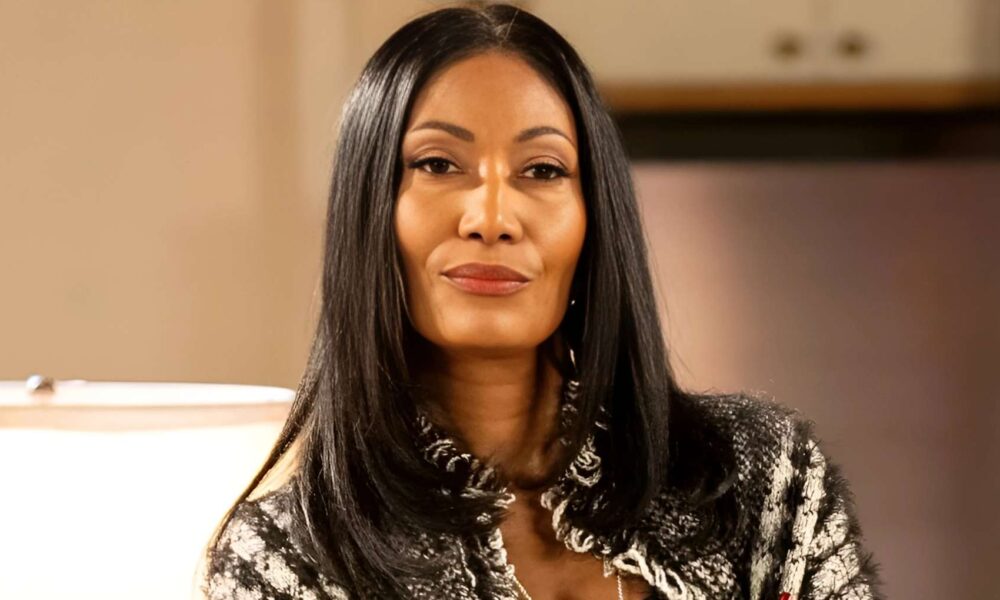 Beyond the Gates (BTG) Trisha Mann Grant as Leslie Thomas