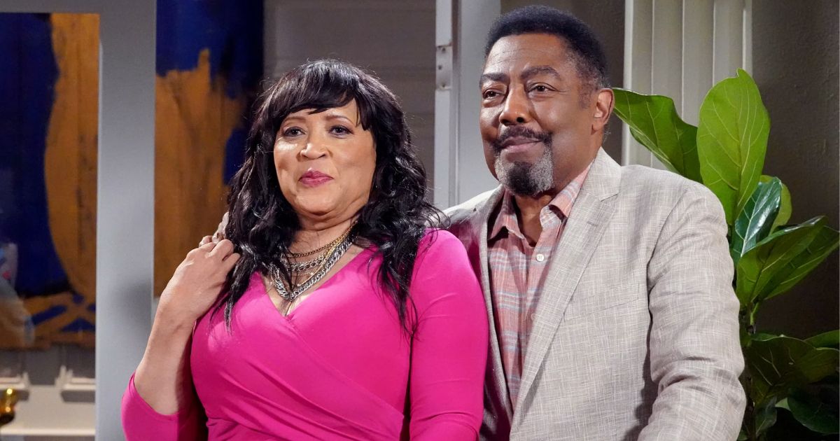 Days of Our Lives Spoilers (DAYS Spoilers) (DOOL Spoilers) Paulina Price, Abe Carver